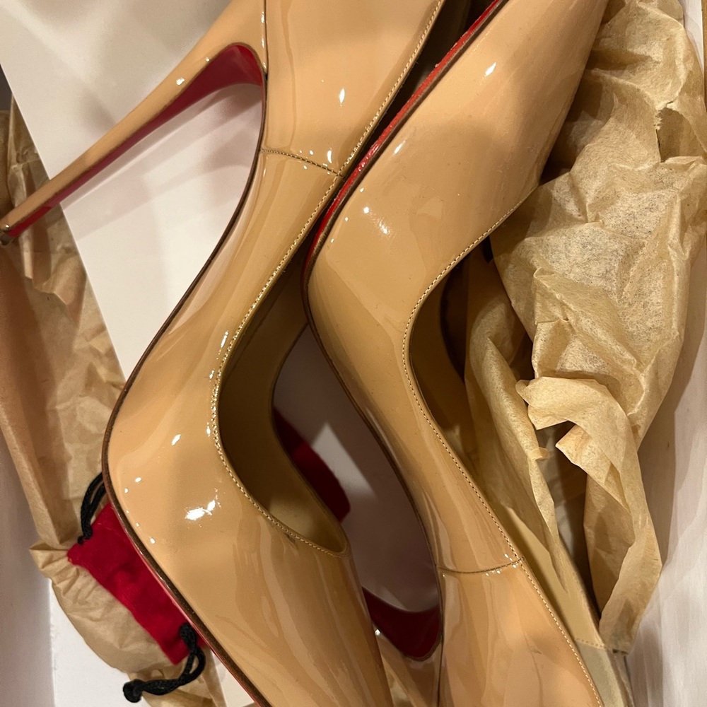 Christian Louboutin Tan Patent Leather Heels